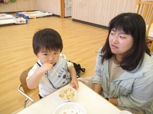 保育園での給食参観の様子